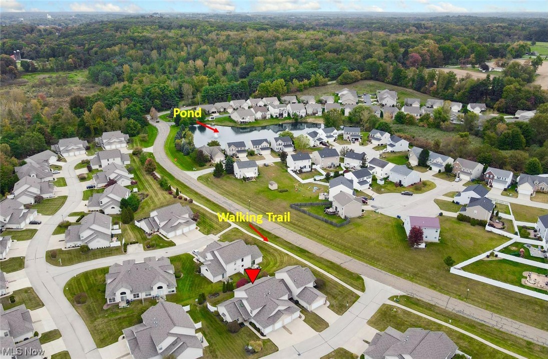 Creekside/Pleasant Lakes Condo - Residential