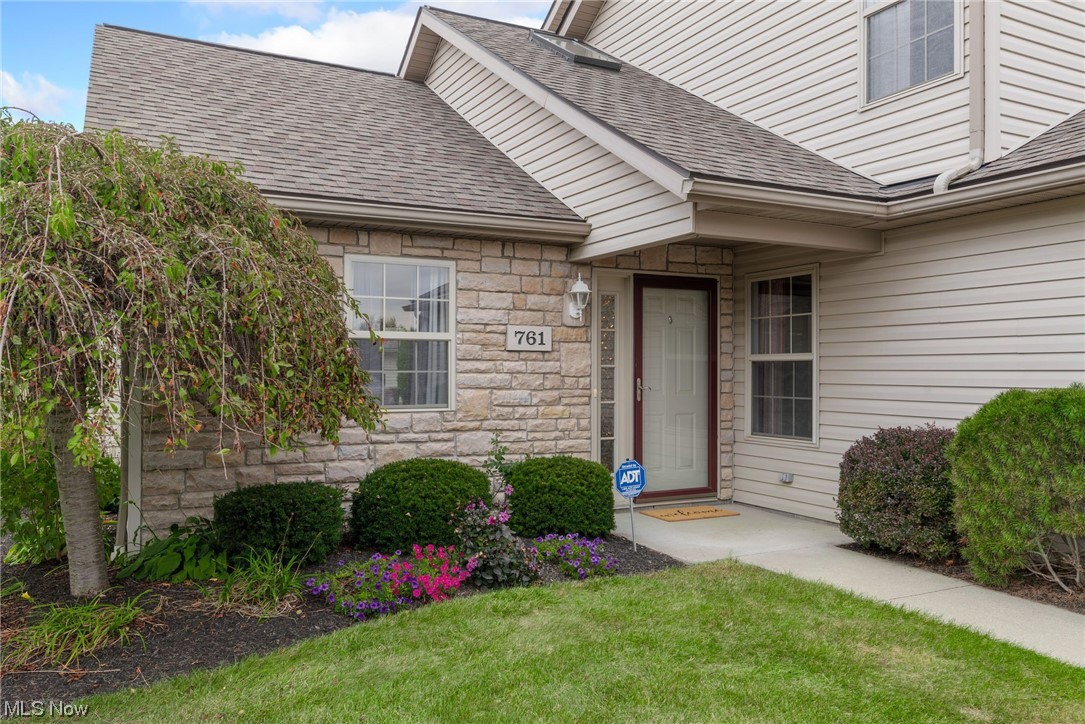 Creekside/Pleasant Lakes Condo - Residential