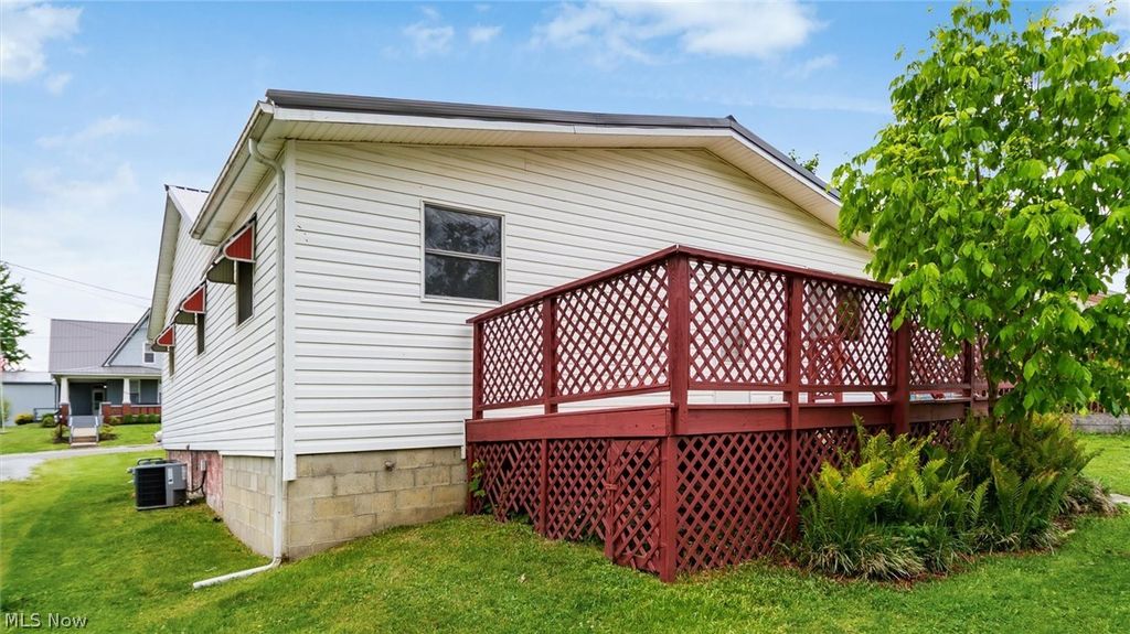 Photo of 431 Swigart Street, New Lexington, OH 43764 (MLS # 5212353)