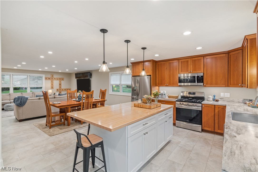 Hills & Dales - Residential