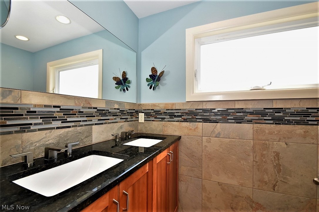 Bolingbrook Acres - Residential