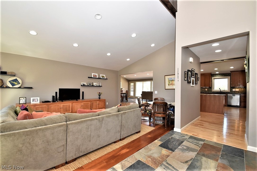 Bolingbrook Acres - Residential