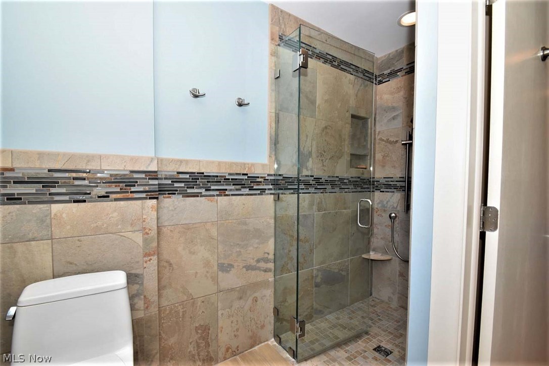 Bolingbrook Acres - Residential