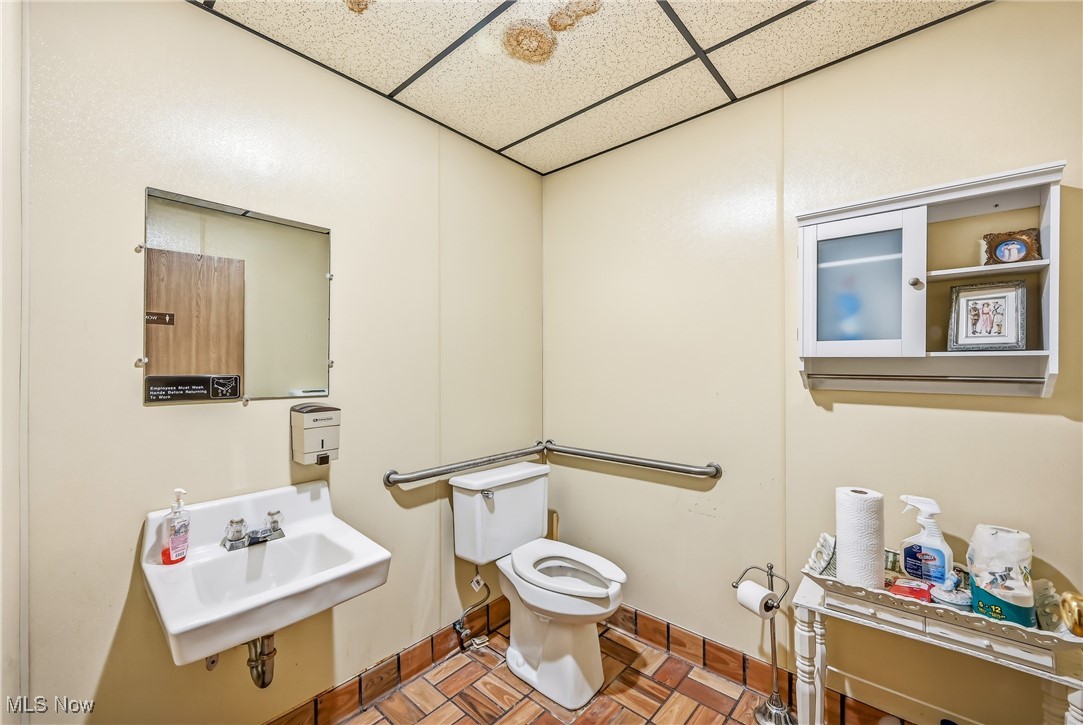 East Liverpool, Ohio 43920, United States, ,Commercial,Active,252058