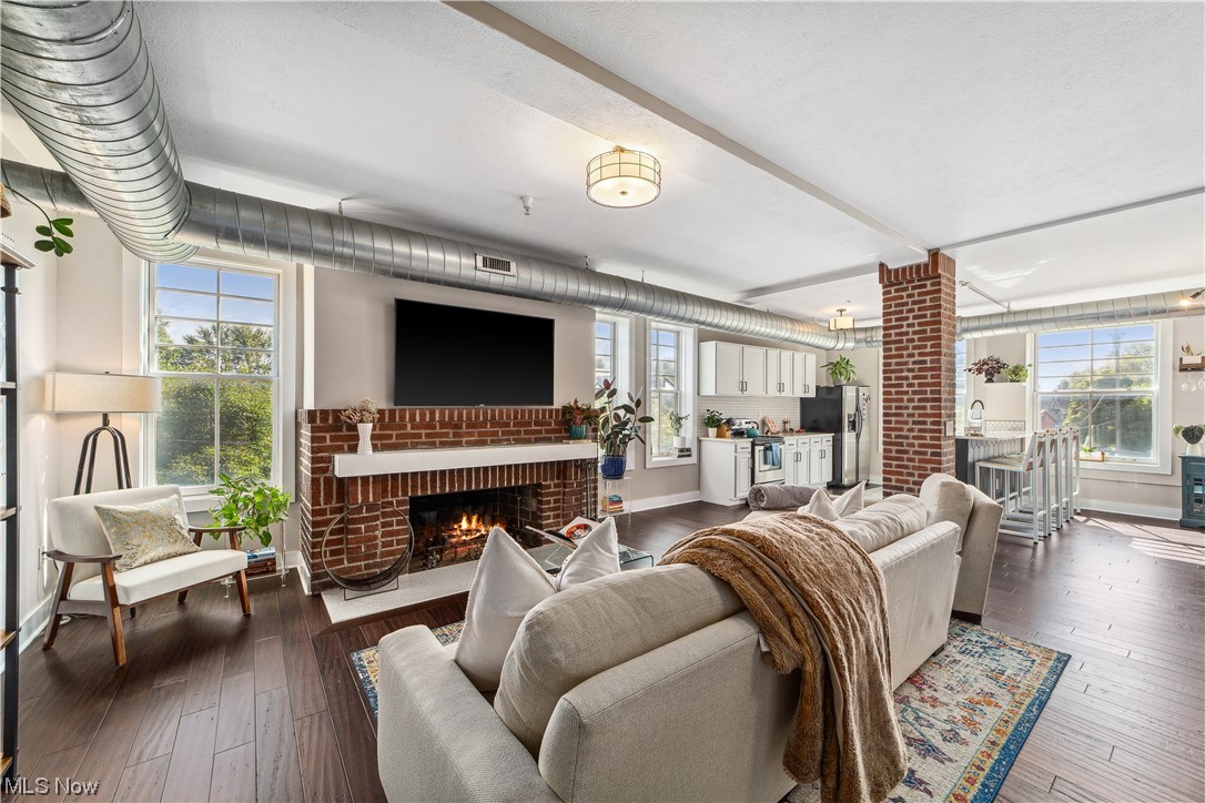 Franklin Lofts Condo - Residential