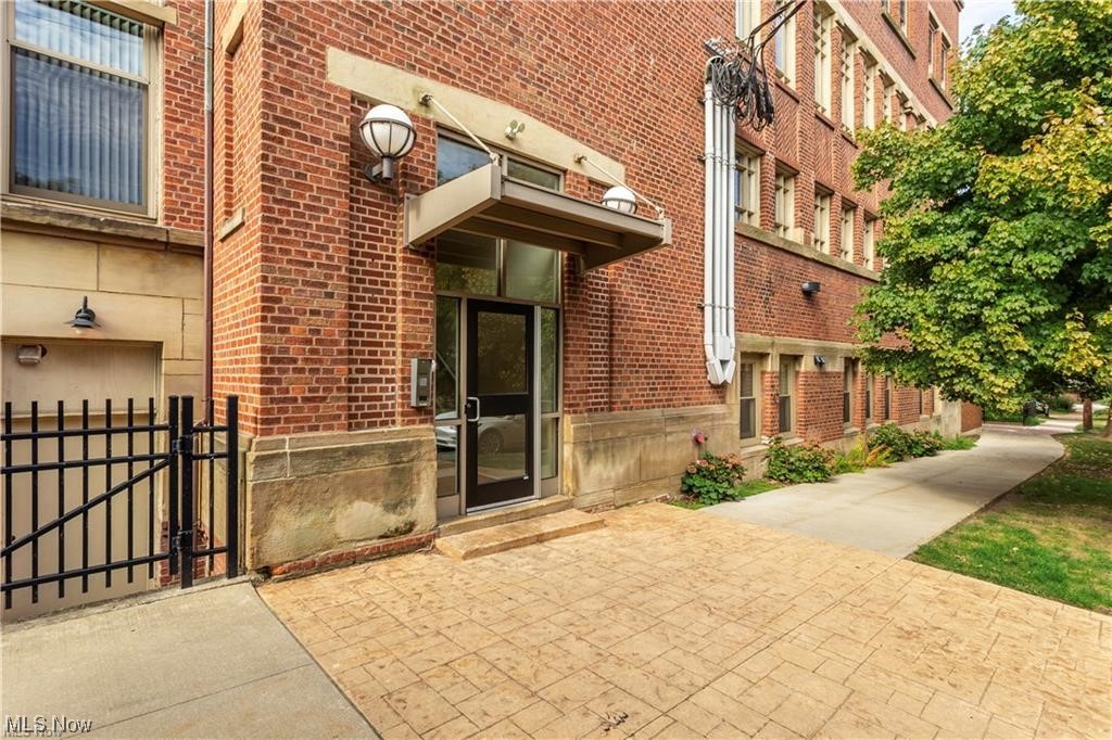 Franklin Lofts Condo - Residential