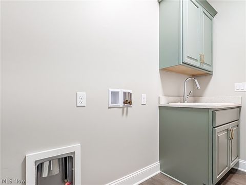 Tiny photo for 4332 Evergreen Court, North Canton, OH 44720 (MLS # 5202663)