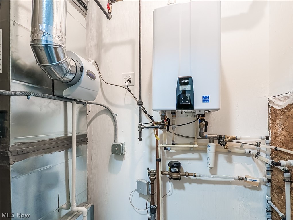 New Seasons Ph 3 - Residential