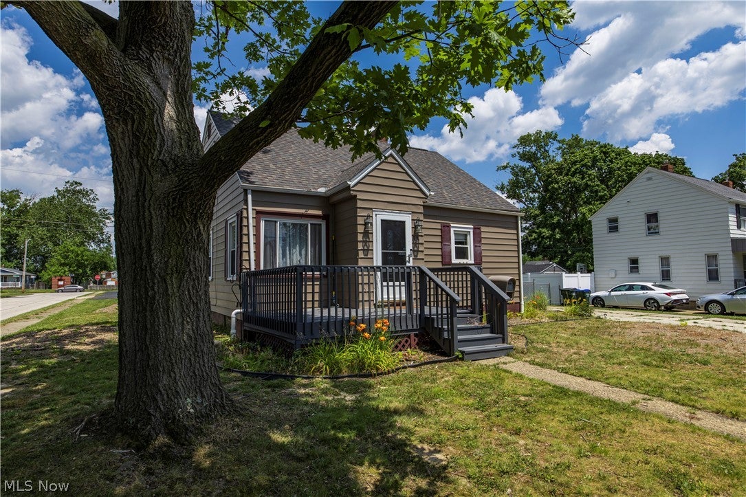 33 Pierce Avenue