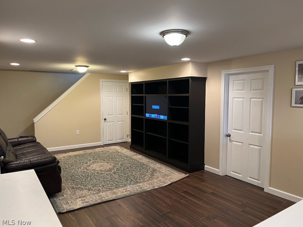 Elmknoll Heights - Residential