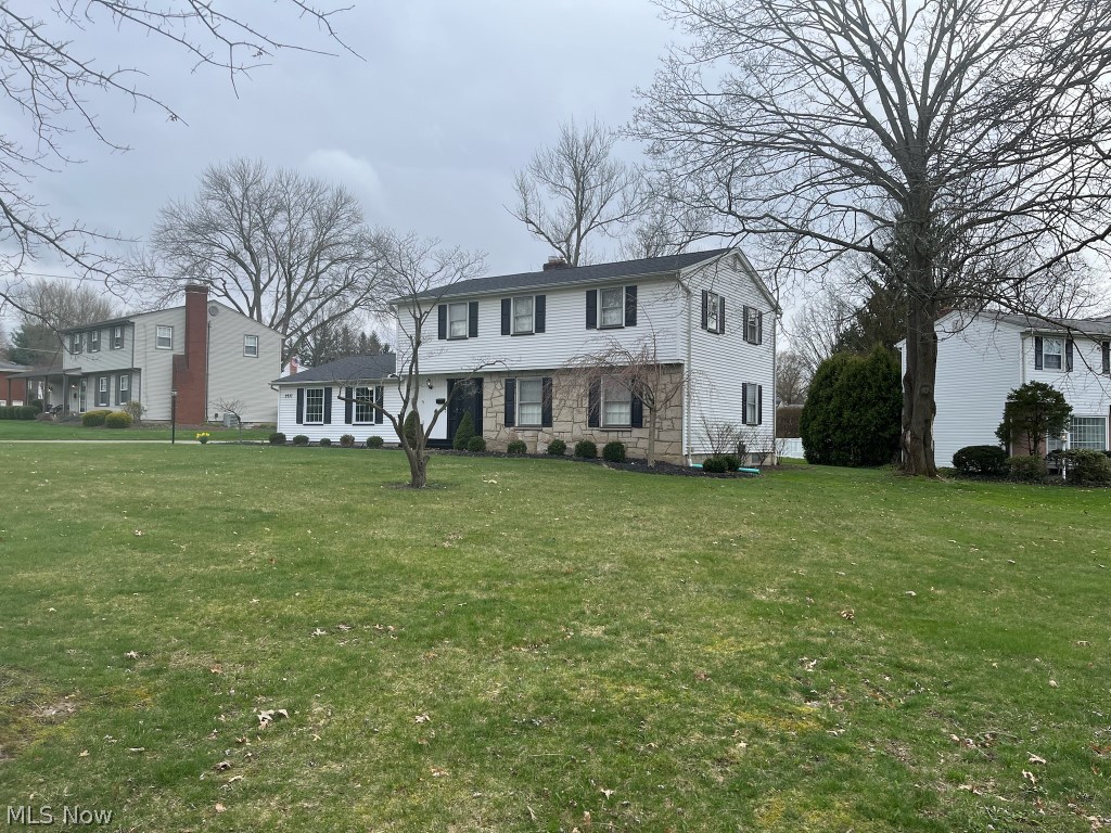 Elmknoll Heights - Residential