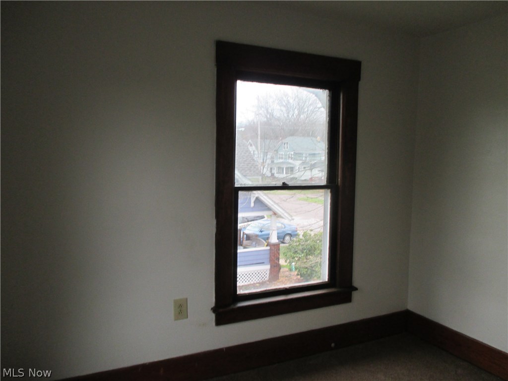 City/Newton Falls Sec 03 - Residential Income