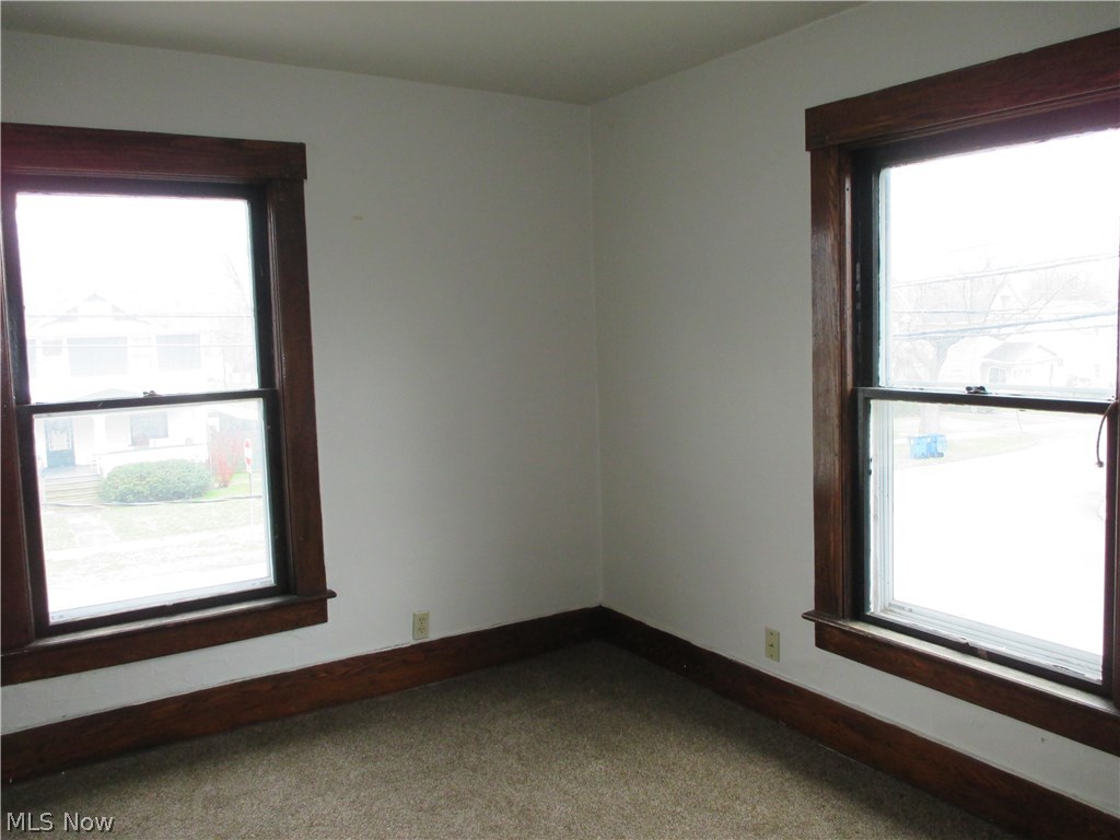 City/Newton Falls Sec 03 - Residential Income