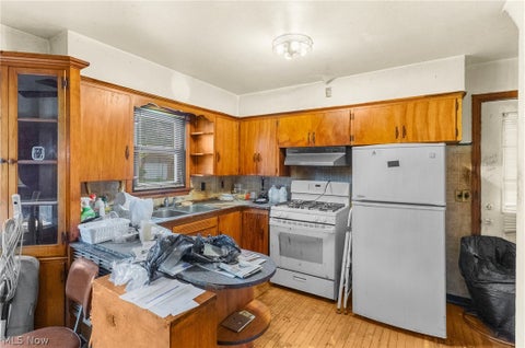Tiny photo for 351 E Avondale Avenue, Youngstown, OH 44507 (MLS # 5240700)