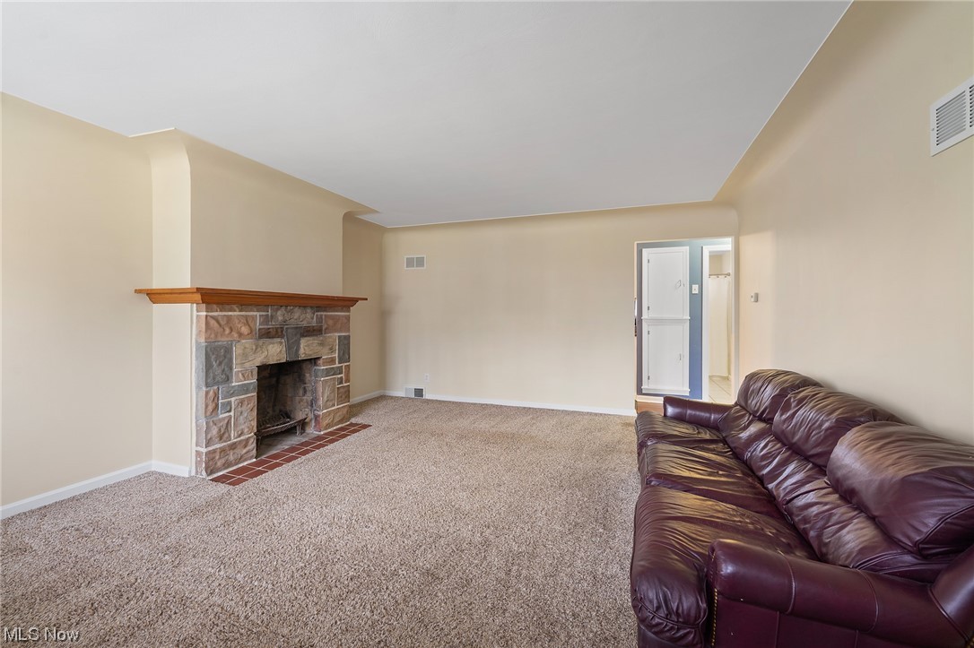 New England Lanes - Residential