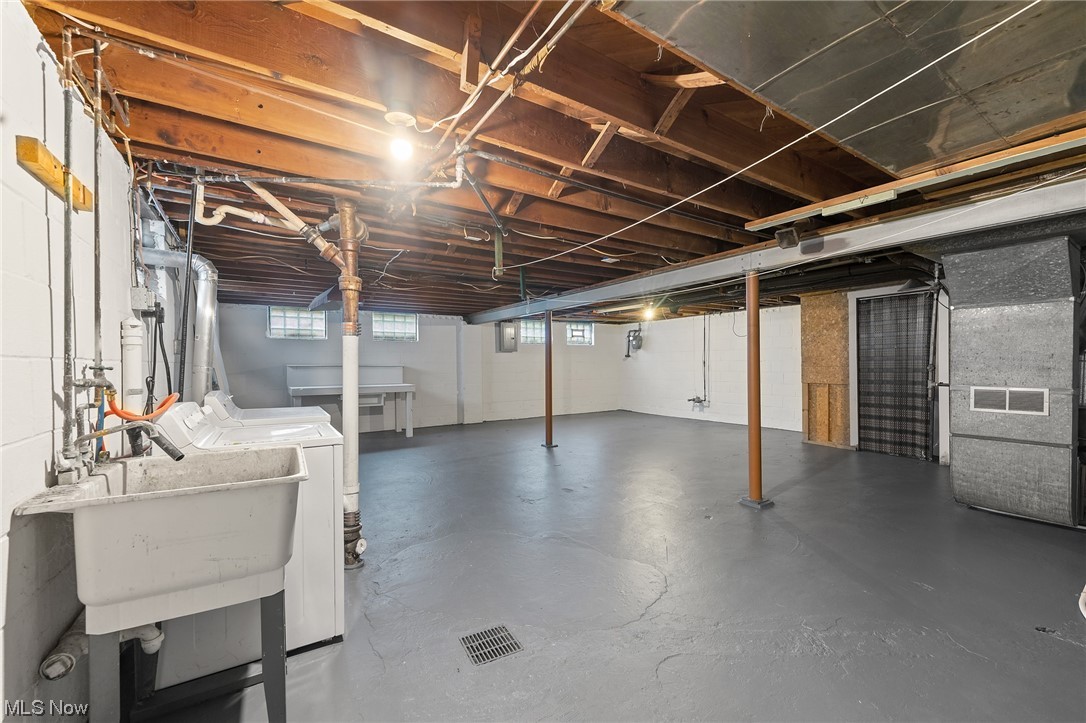 New England Lanes - Residential