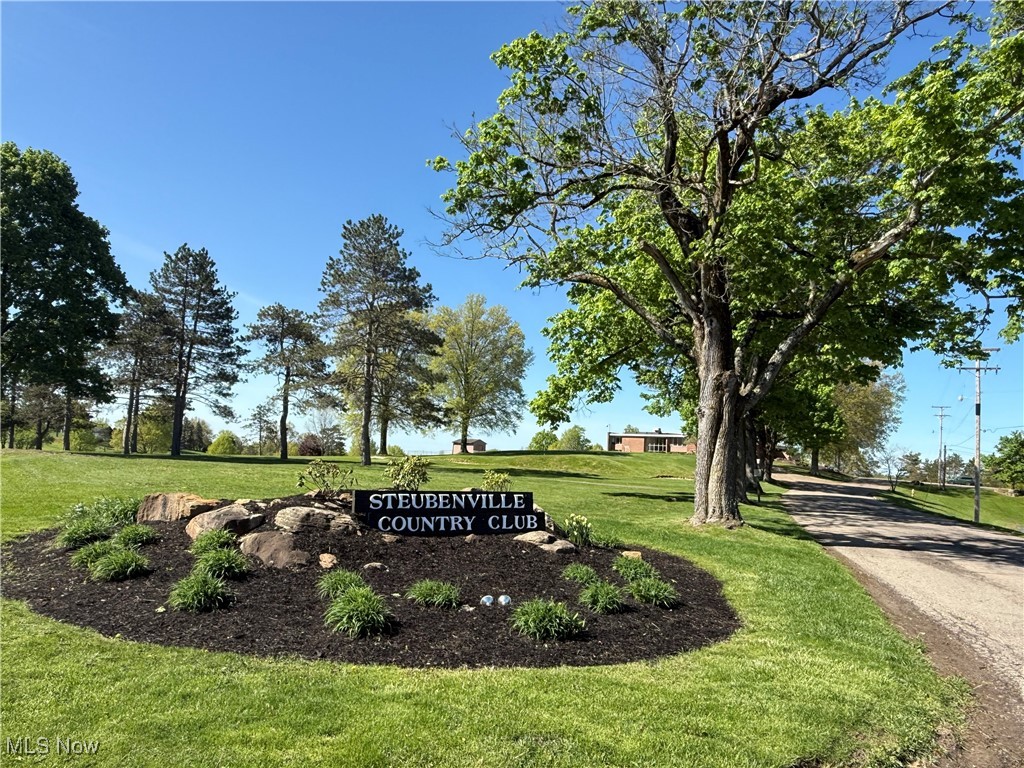 324 Lovers Lane, Steubenville, Ohio image 2