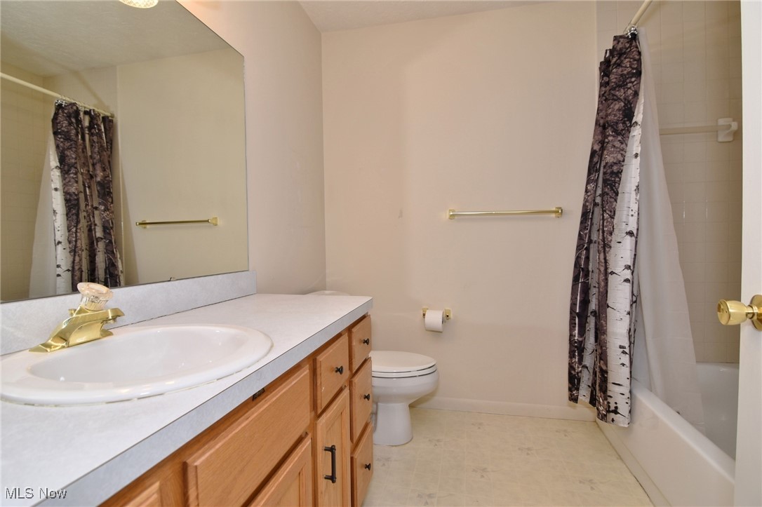 700 Hampton Circle #6, Aurora, Ohio image 27