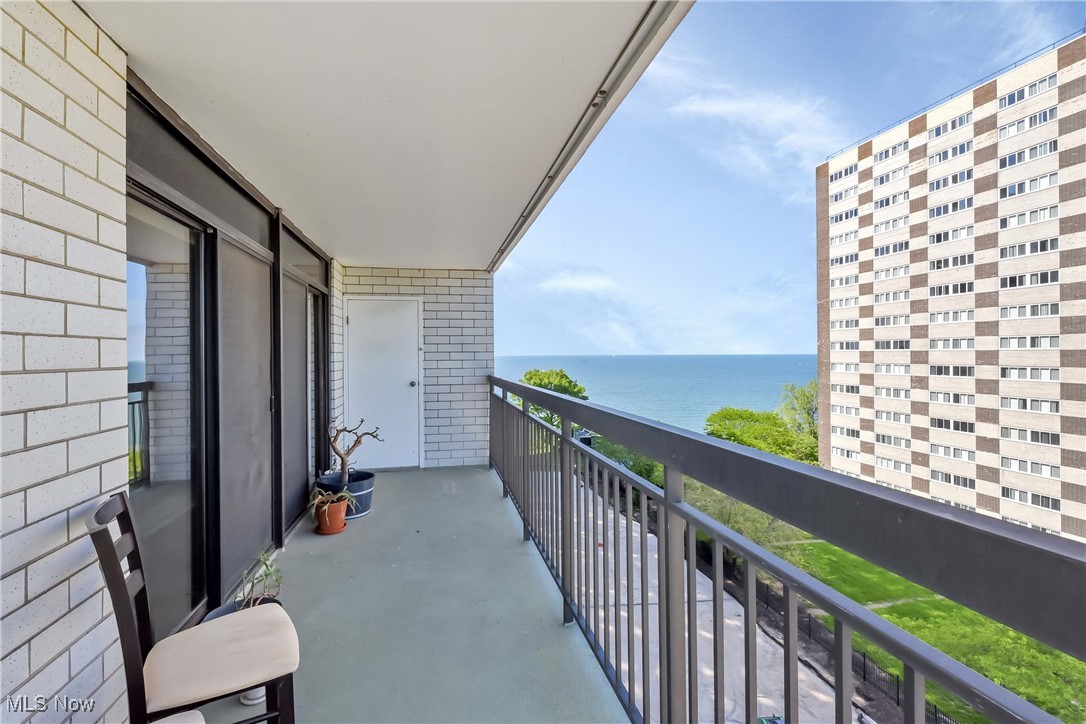 12550 Lake Avenue #805, Lakewood, Ohio image 10