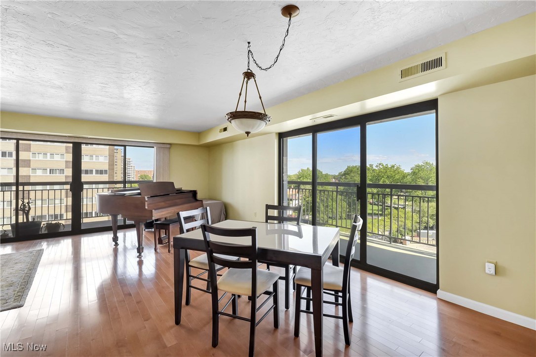 12550 Lake Avenue #805, Lakewood, Ohio image 7