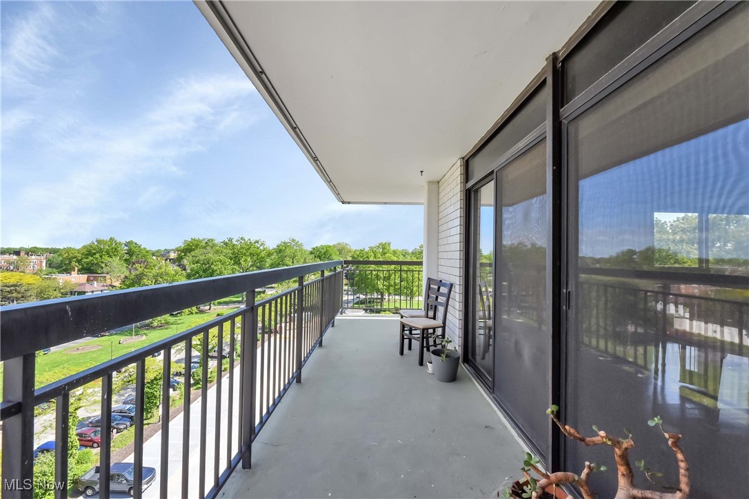 12550 Lake Avenue #805, Lakewood, Ohio image 11