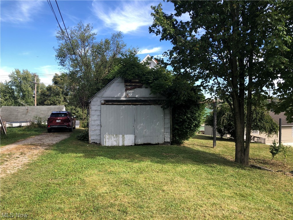 Hunts Add 05 - Residential Lease