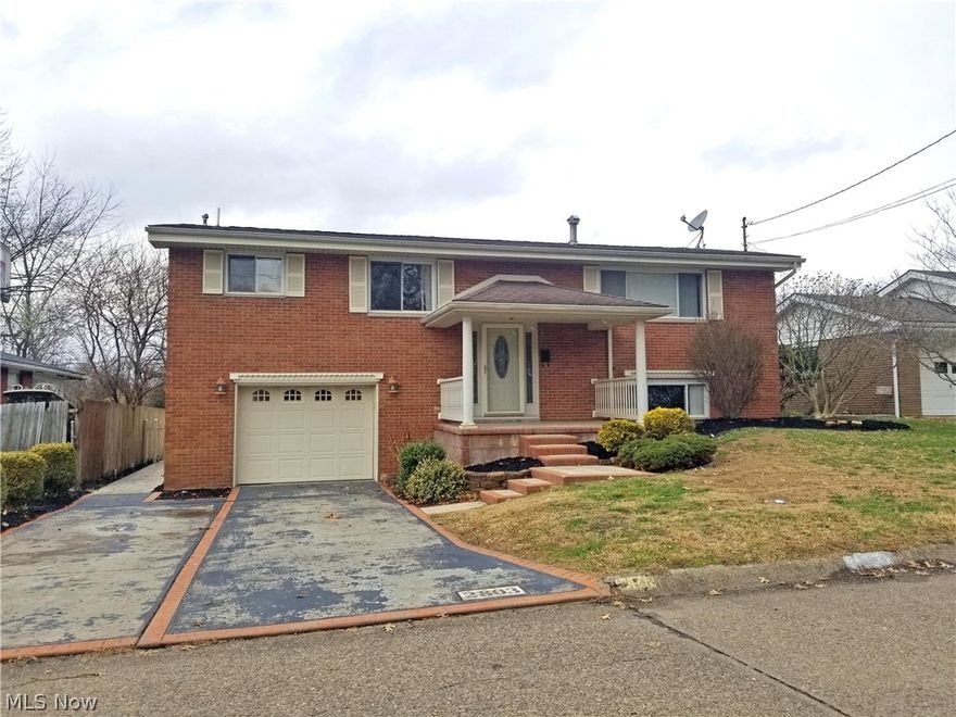 Quality built brick mid entry conveniently located in the heart of Vienna. Exterior features include a covered front porch, fenced back yard with spacious deck and above ground pool completely surrounding by an elevated deck. On the main level of the home you will find an eat in kitchen appointed with maple cabinetry and lots of work space, a formal living room, 3 bedrooms and 1 full and 1 half bath. Downstairs there is a rec/family room plus a bonus room that currently has a bar but could easily be converted to an office or 4th bedroom plus another full updated bath.