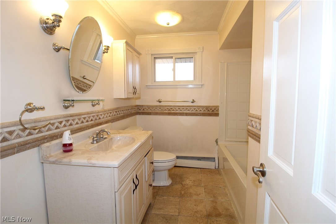 E Vienna Heights - Residential