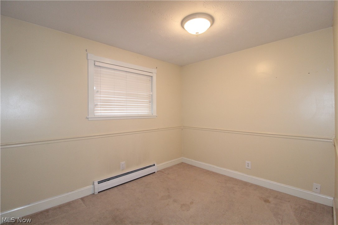 E Vienna Heights - Residential