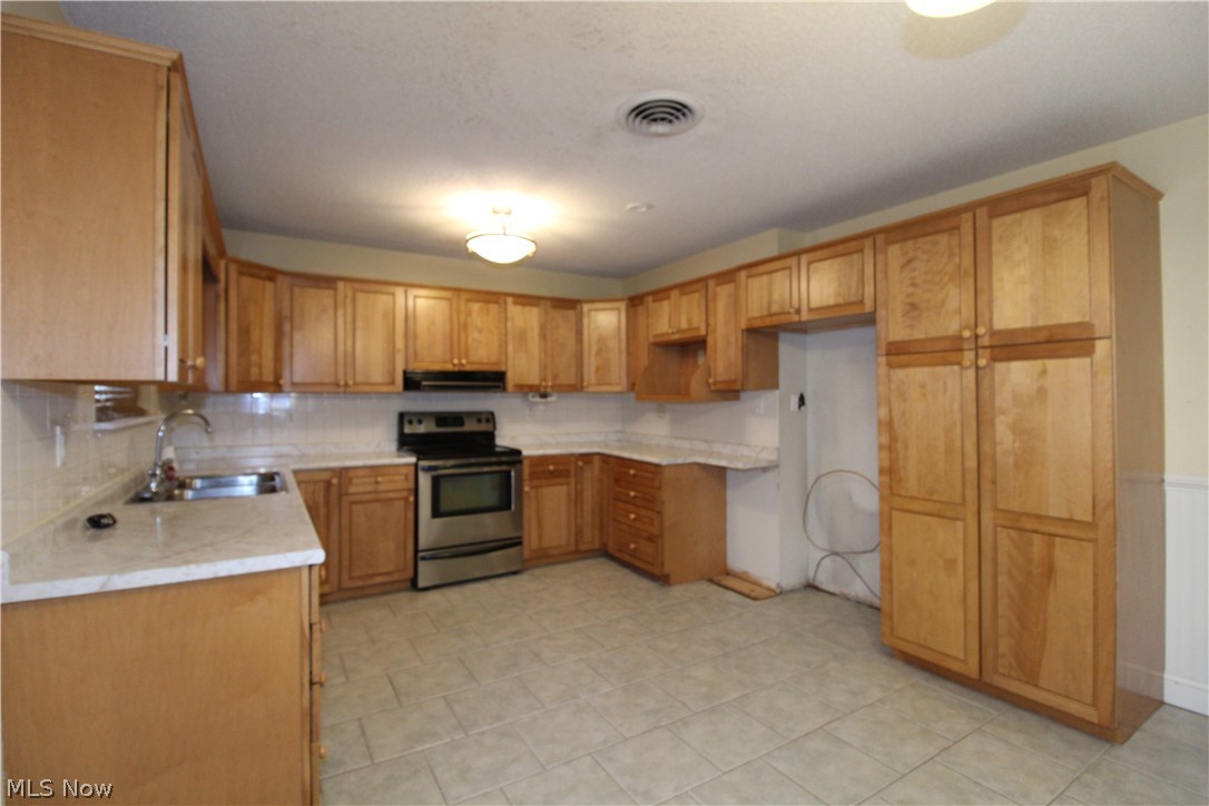 E Vienna Heights - Residential