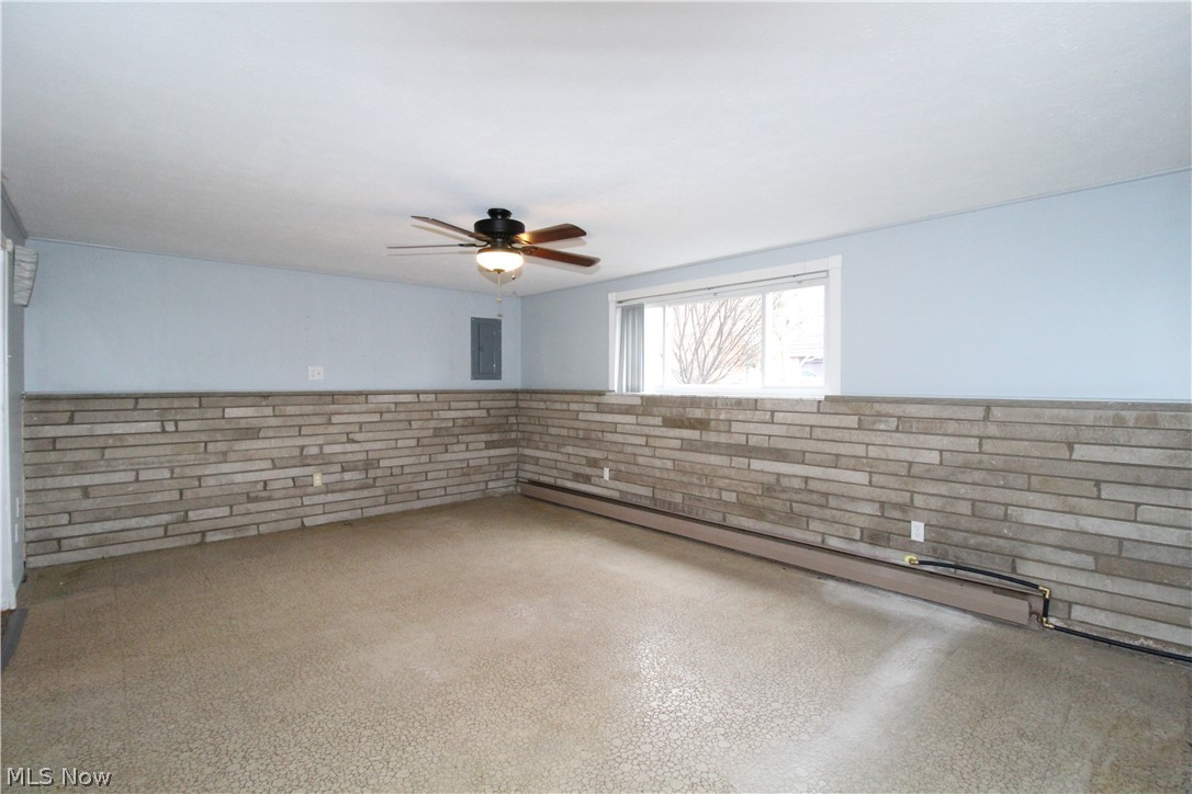 E Vienna Heights - Residential