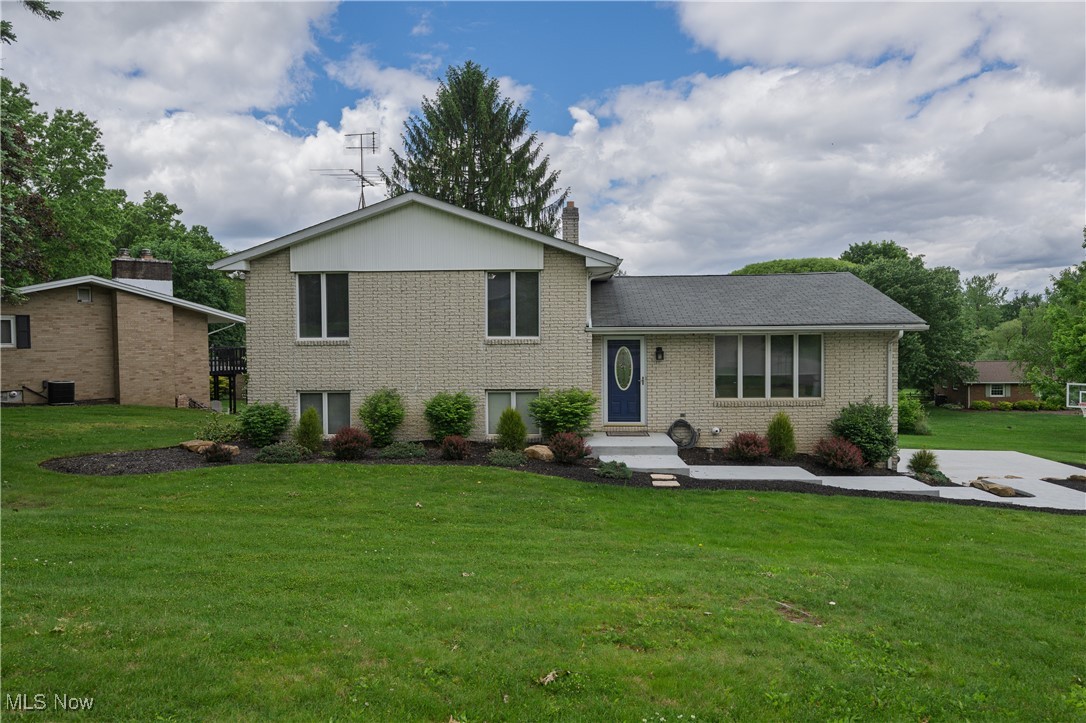 4184 Meadowview Drive, Canton, Ohio image 1