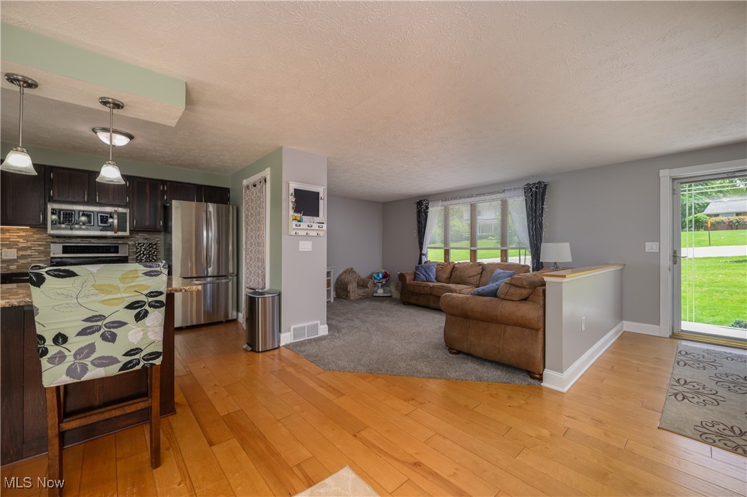 4184 Meadowview Drive, Canton, Ohio image 7