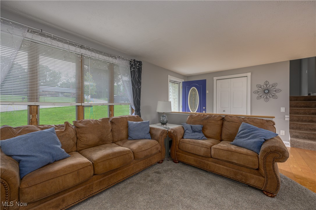 4184 Meadowview Drive, Canton, Ohio image 5