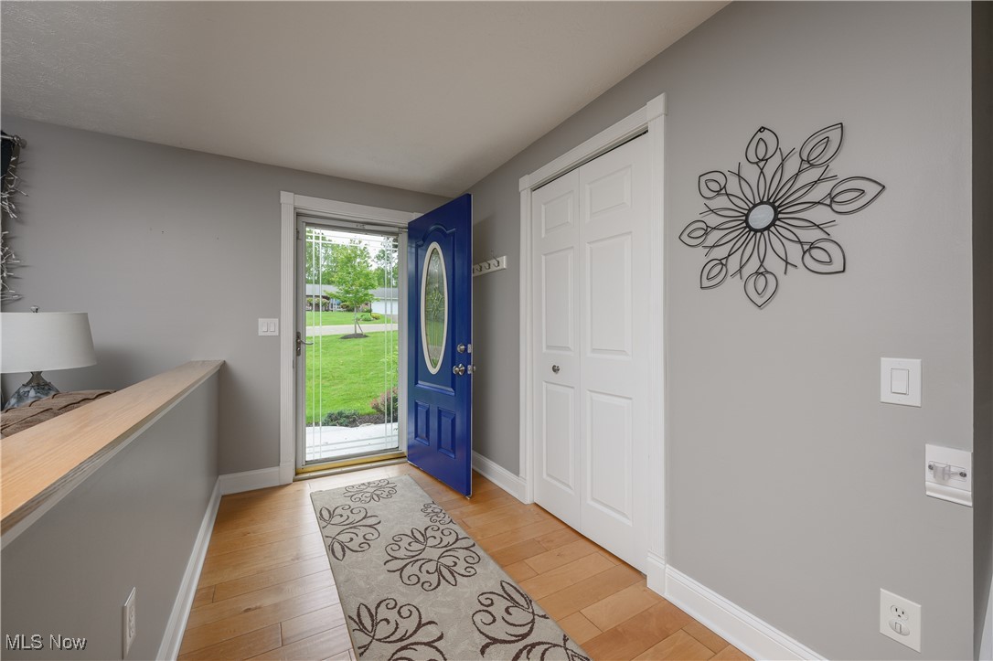 4184 Meadowview Drive, Canton, Ohio image 4