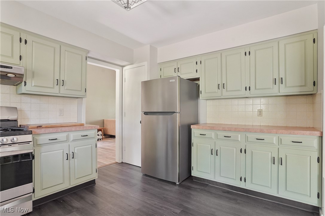 Medina Line Road - Residential