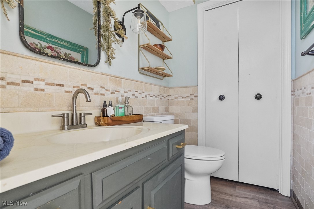 Medina Line Road - Residential