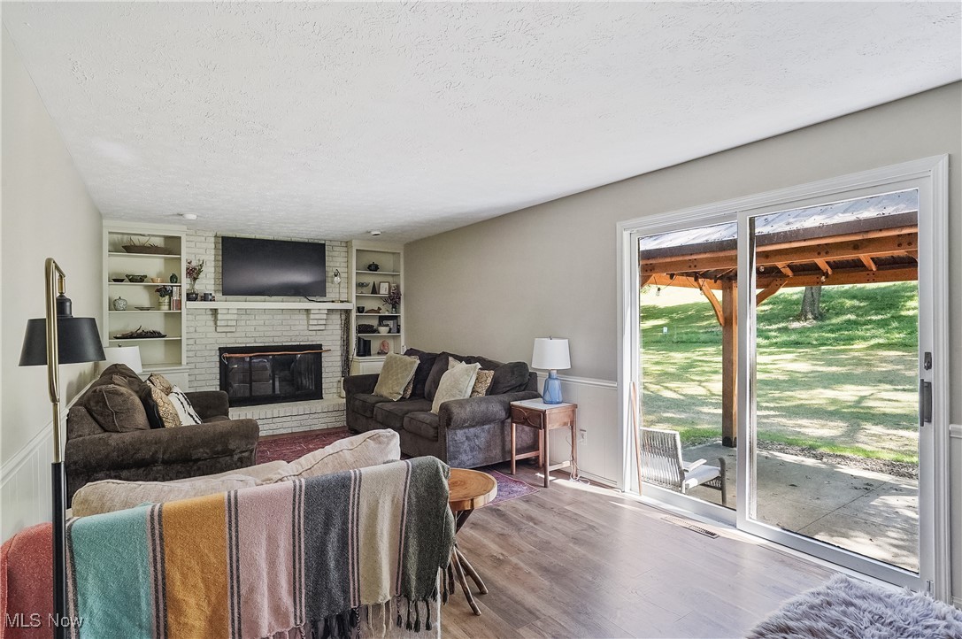 Medina Line Road - Residential