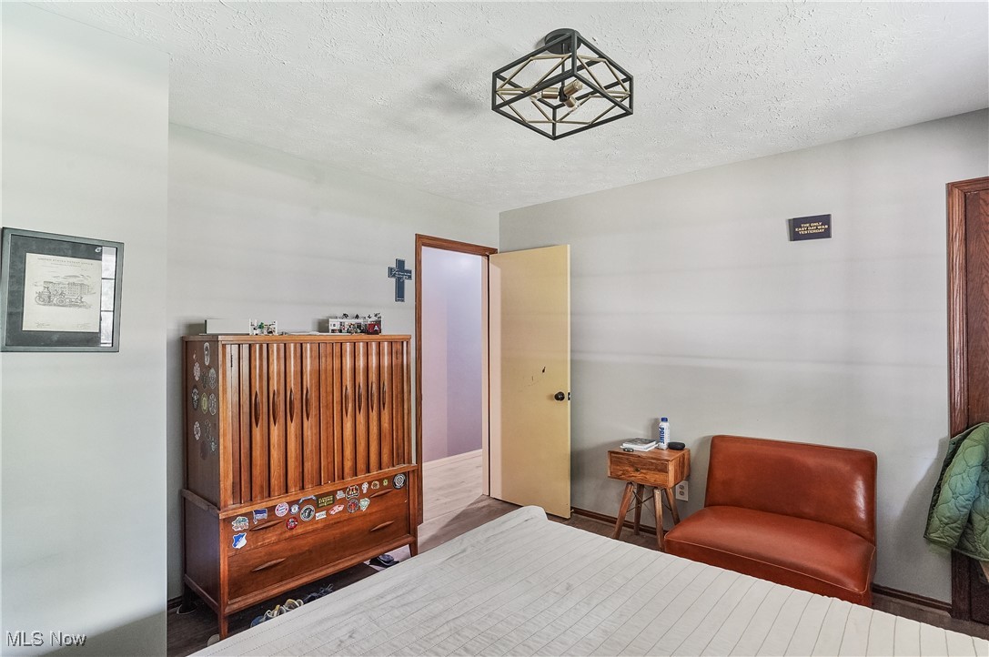 Medina Line Road - Residential