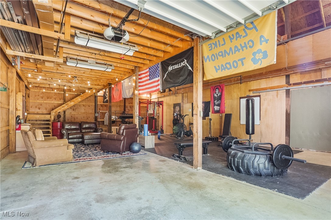 Medina Line Road - Residential