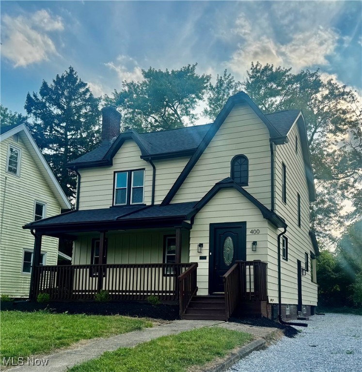 Wonderful 3 bedroom West Akron Colonial. Bright, updated Kitchen with new cabinetry, granite counters, and new LTV flooring. Spacious Living Room with Crown molding and decorative fireplace. Formal Living Room. So many updates: New roof and gutters 2024, New downspouts 2025, New Furnace 2025, Updated PEX plumbing 2025, New Hot Water Tank 2025, Updated Electrical 2025, new flooring throughout, first floor half bath with laundry hookups. Purchase of this home requires participation in the Welcome Home Ohio program, which requires owner occupancy. More information in supplements and at https://development.ohio.gov/community/housing-and-homelessness/welcomehome
Schedule your private tour today!