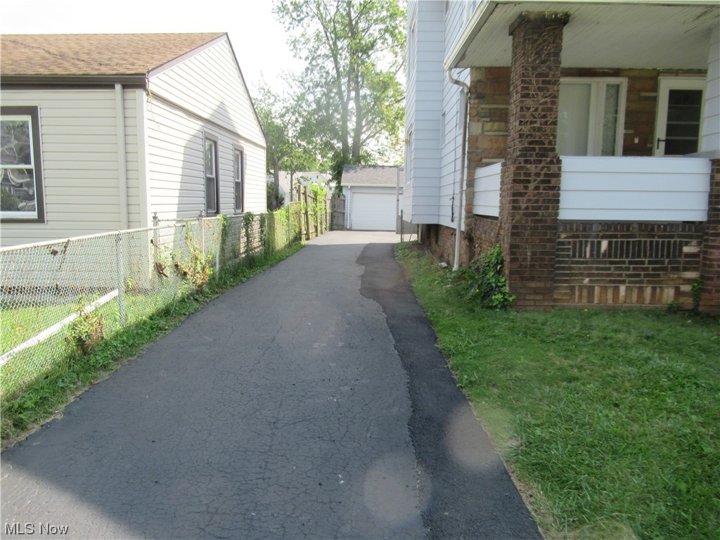 Scott-Hall-Clark Companys Sub - Residential Lease