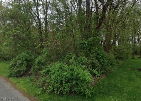 Vacant Land For Sale - V/L Westport Drive<br/> Akron, OH 44312