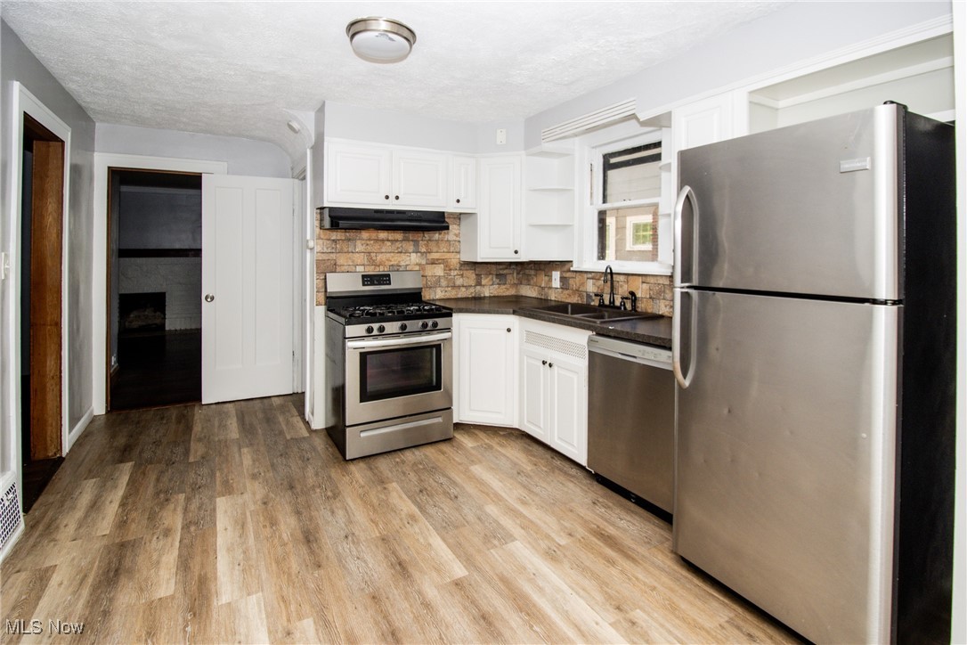858 Roanoke Road, Cleveland Heights, Ohio image 7