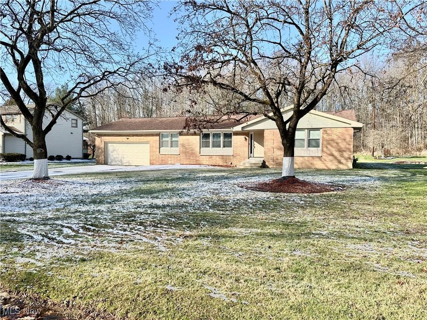 Welcome to this beautiful brick ranch home, offering comfort, style, and functionality. As you step through the front door, you're greeted by a stunning foyer with a chandelier, leading you into the spacious living room with a large picture window that fills the space with natural light. The formal dining room is perfect for entertaining, also bathed in light from ample windows.
The heart of the home is the impressive eat-in kitchen, featuring stainless steel appliances, including a refrigerator, gas cooktop, oven, built-in microwave, and dishwasher. The sink overlooks the peaceful backyard, and there's plenty of storage with numerous maple cabinets. Gorgeous LTV flooring runs throughout most of the home, offering both style and durability.
Relax in the cozy family room, complete with a wood or gas-burning fireplace and built-in book cabinets. The patio door opens to the backyard, providing easy access for outdoor living and entertaining.
The spacious primary suite boasts double closets and a private full bath with ceramic tiled flooring and a tiled shower. Two additional generously sized bedrooms share another full bath featuring a soaking tub, ideal for unwinding. A convenient half bath is available for guests in the main living area.
The full basement provides abundant space for storage or future finishing, and it includes a brand-new furnace and air conditioning for peace of mind.
Enjoy the outdoors on your inviting patio, perfect for gatherings or quiet relaxation. The attached two-car garage offers easy access for unloading and loading your vehicles.
Located in a neighborhood of lovely homes, this property is just minutes from shopping, dining, and major highways, making it an ideal spot to call home.
This home is a true pleasure to show – don’t miss out on the opportunity to make it yours!