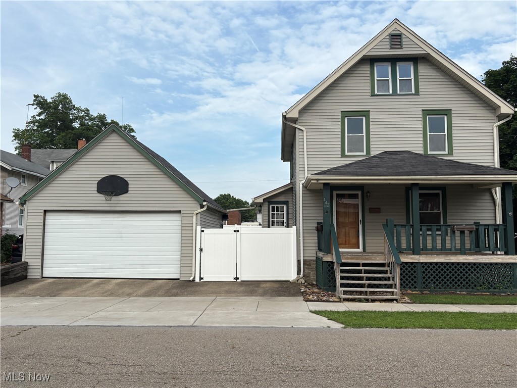 442 East Street