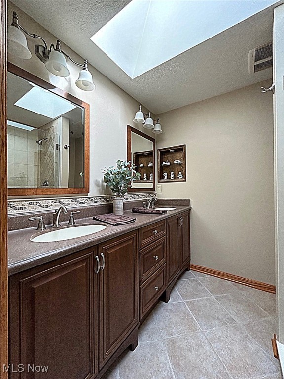 2916 Laurel Woods Boulevard, Stow, Ohio image 19