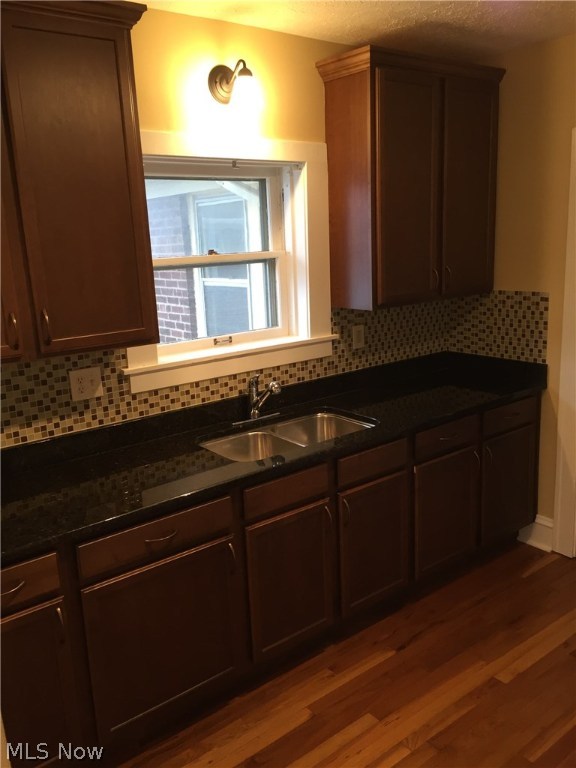 Theodore Kundtz - Residential Lease