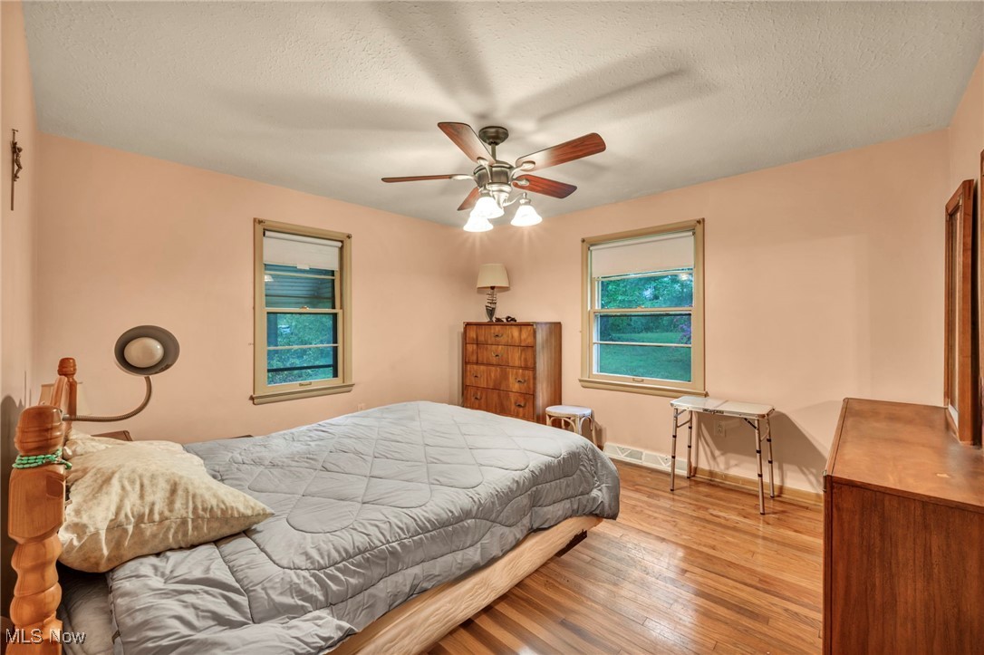 13443 Lakewood Drive, Chesterland, Ohio image 19