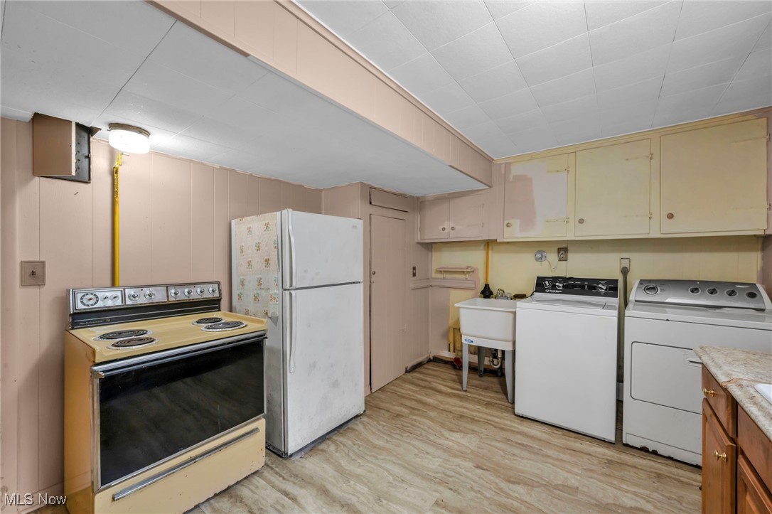 13443 Lakewood Drive, Chesterland, Ohio image 40